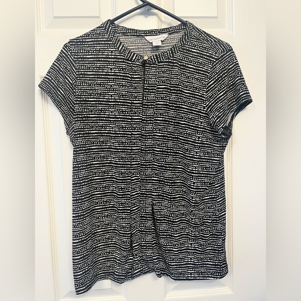 Liz Claiborne Medium Women’s Pattern Shirt